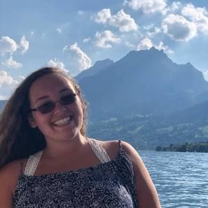 Meet your Posher, Allison